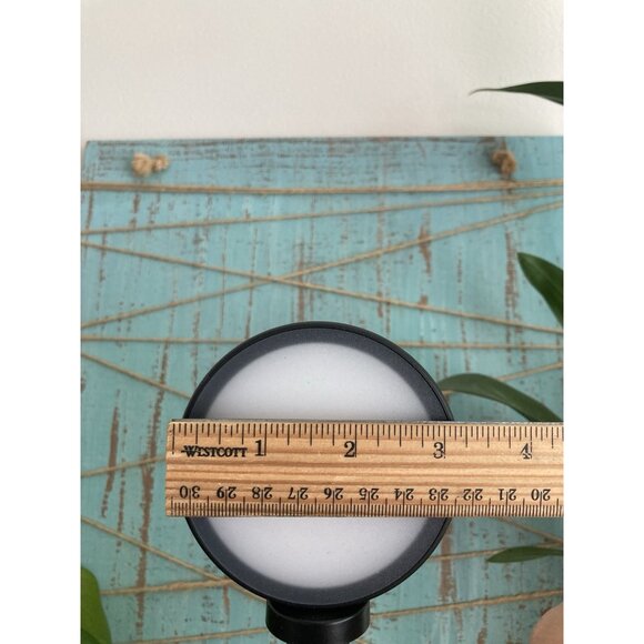 LUME CUBE VIDEO CONFERENCE LED LIGHT WITH TRIPOD (USB -C CHARGE) 2 Tone Light - Picture 10 of 10